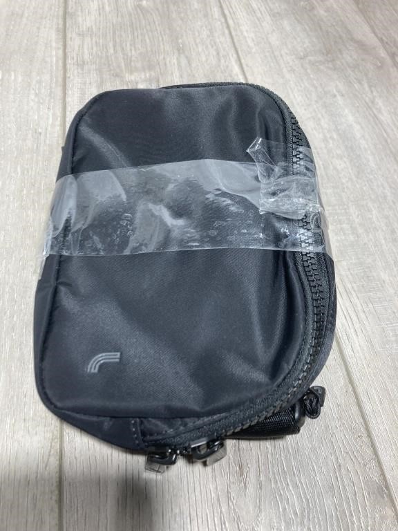 Lole Belt Bag (Strap Damaged)