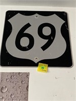 24 x 24 metal Iowa Highway 69 sign