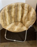 Foldable Metal framed moon chair