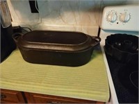 Cast iron Sportsman cast iron roasting pan with