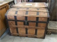 Rober Larson Co. Baltimore Old Wood Trunk