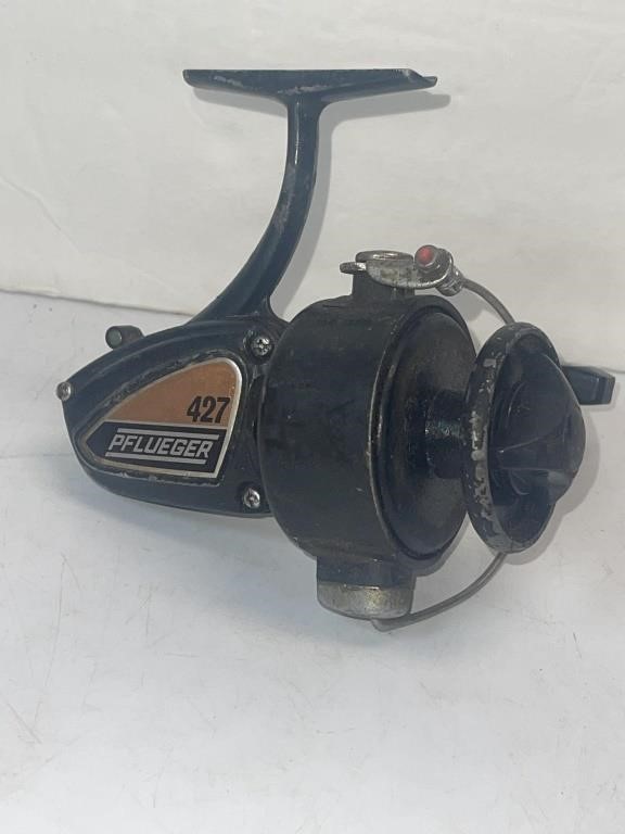 Plugger 427 Fishing Reel