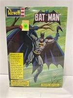 Batman model 1/8 scale