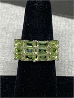 Pretty Sterling Silver Peridot Ring Size 7 1/2