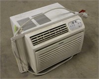 Haier Air Conditioning Window Unit, Works Per