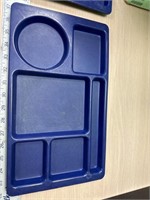 Box of lunch trays