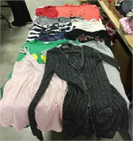 Clothes lot- tops, T shirts & cardigan- size M