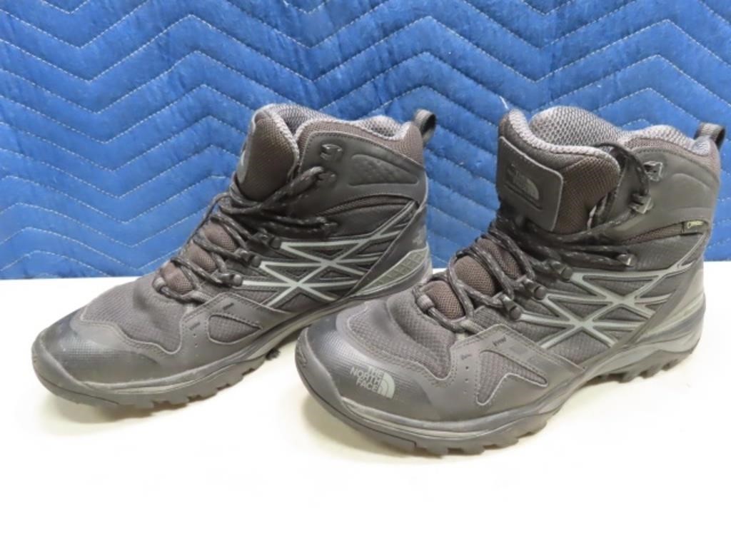 THE NORTH FACE mens sz12.5" Hiking Black Boots