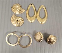 Group of 14K gold including 2 pair earring