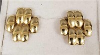 18K gold earrings - no butterfly backs - 3.2 grams