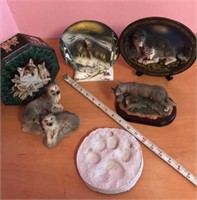 Wolf items, plates, figures, tin, and paw print