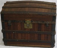 LARGE VICTORIAN OAK SLATTED DOME TOP TRUNK,