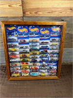 Hot wheels Display Case W/ 47 Hot wheels