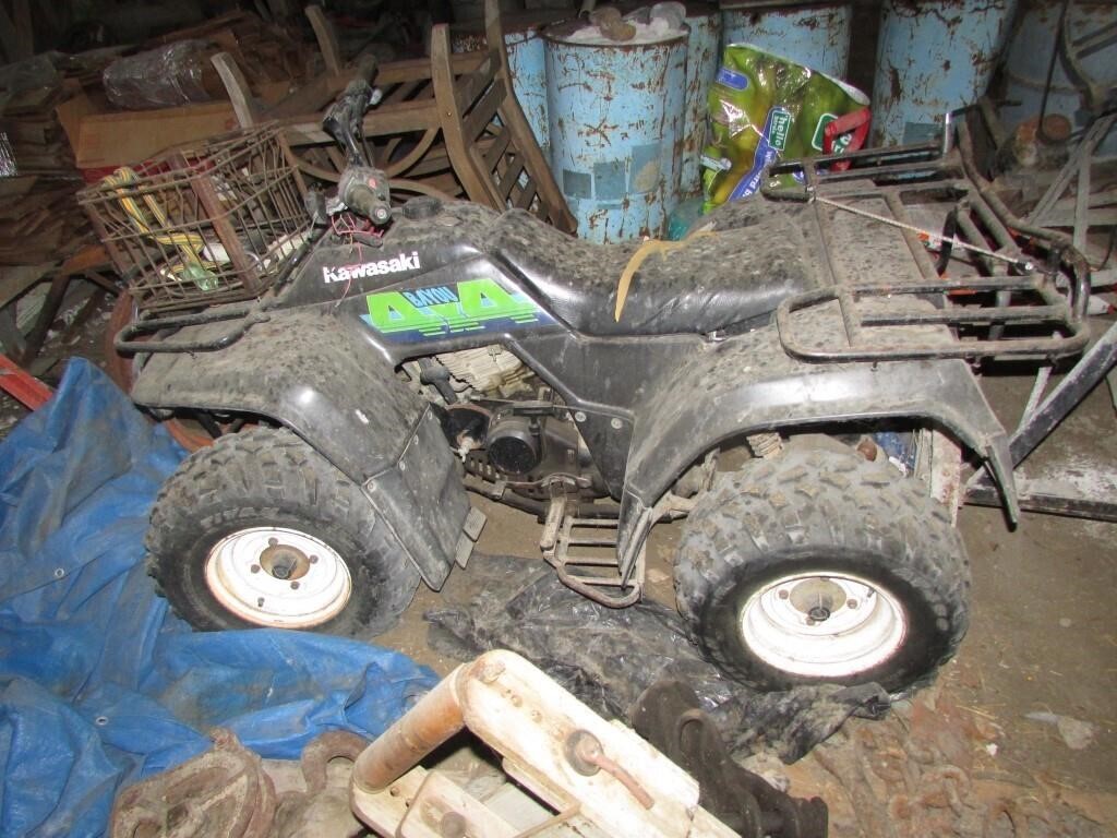 kawasaki bayou 4 x 4 atv