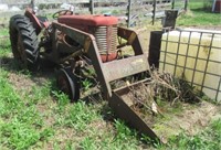 Massey Ferguson 65 tractor with loader, non