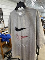 Nike T Shirt size 2XL
