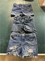 Youth girls size 7/8 Jean shorts