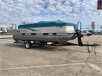 06 Suntracker Fishin Barge 21 Pontoon Boat w/Titl