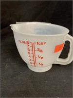 VINTAGE TUPPERWARE TOYS MEASURING CUP