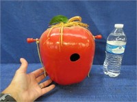 decorative "apple" birdhouse-gourd