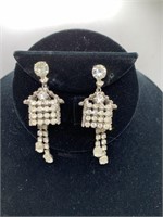 CUTE VINTAGE EARRINGS