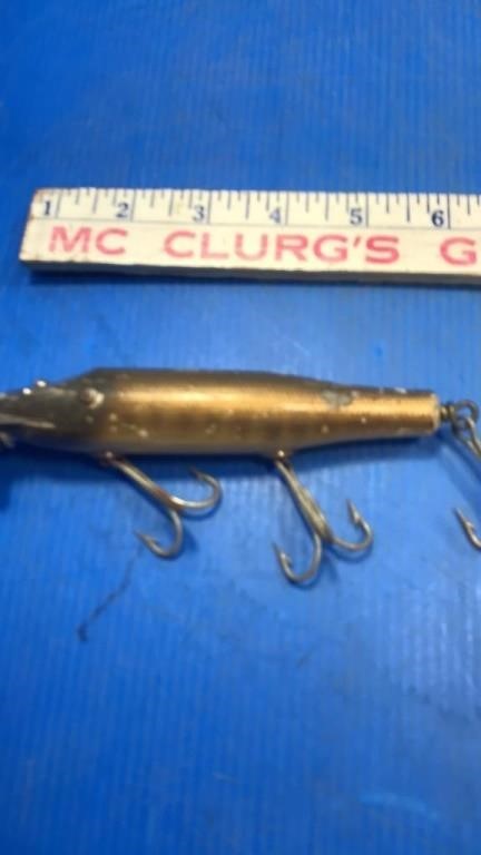 6 inch old lure