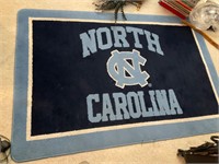 UNC rug 4 by 6