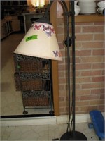 4ft  Floor lamp