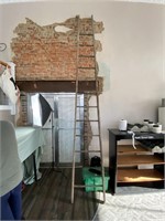 14' Wooden Ladder