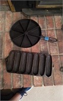 Cast iron cornbread pans