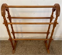 Wooden Quilt Rack