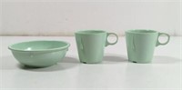 Vintage king- Line Mint Green Melmac Bowl And 2