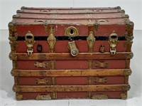Storage trunk, canvas over wood, lock forced open,
