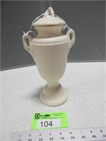 Red Wing urn with lid