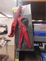 2 HOSE CUTTERS