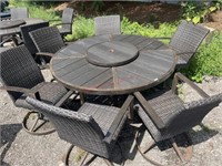 New 7pc sunbrella patio table and chairs.