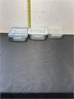 3 glass storage containers with lids