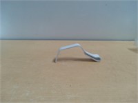 Safety Goggle Retainer Clip for Cap Style - White
