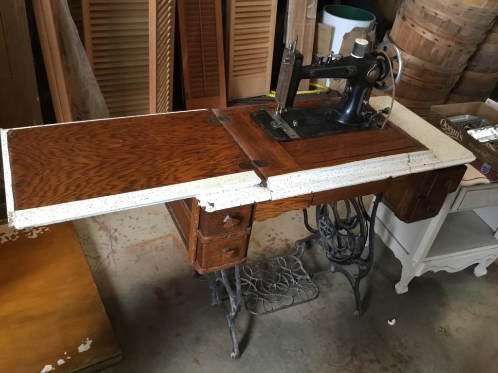 Treadle Sewing machine