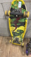 Nash dinosaur skateboard 30 inches long