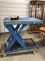 Bishamon 2500lb Electric Scissor Hoist