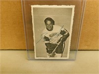 1970 OPC Gordie Howe #18 Deckle Edge Hockey Card