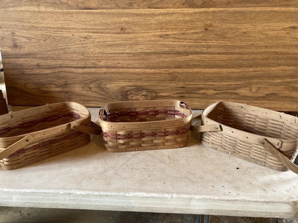 3 baskets