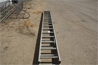 Aluminum Extension Ladder Approx 32ft