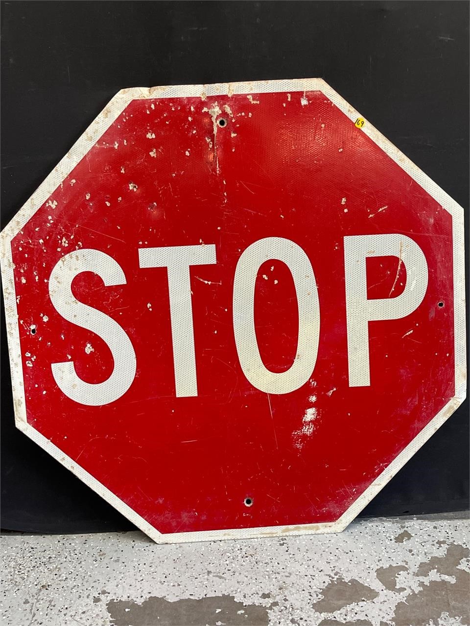 36" REFLECTIVE STOP SIGN