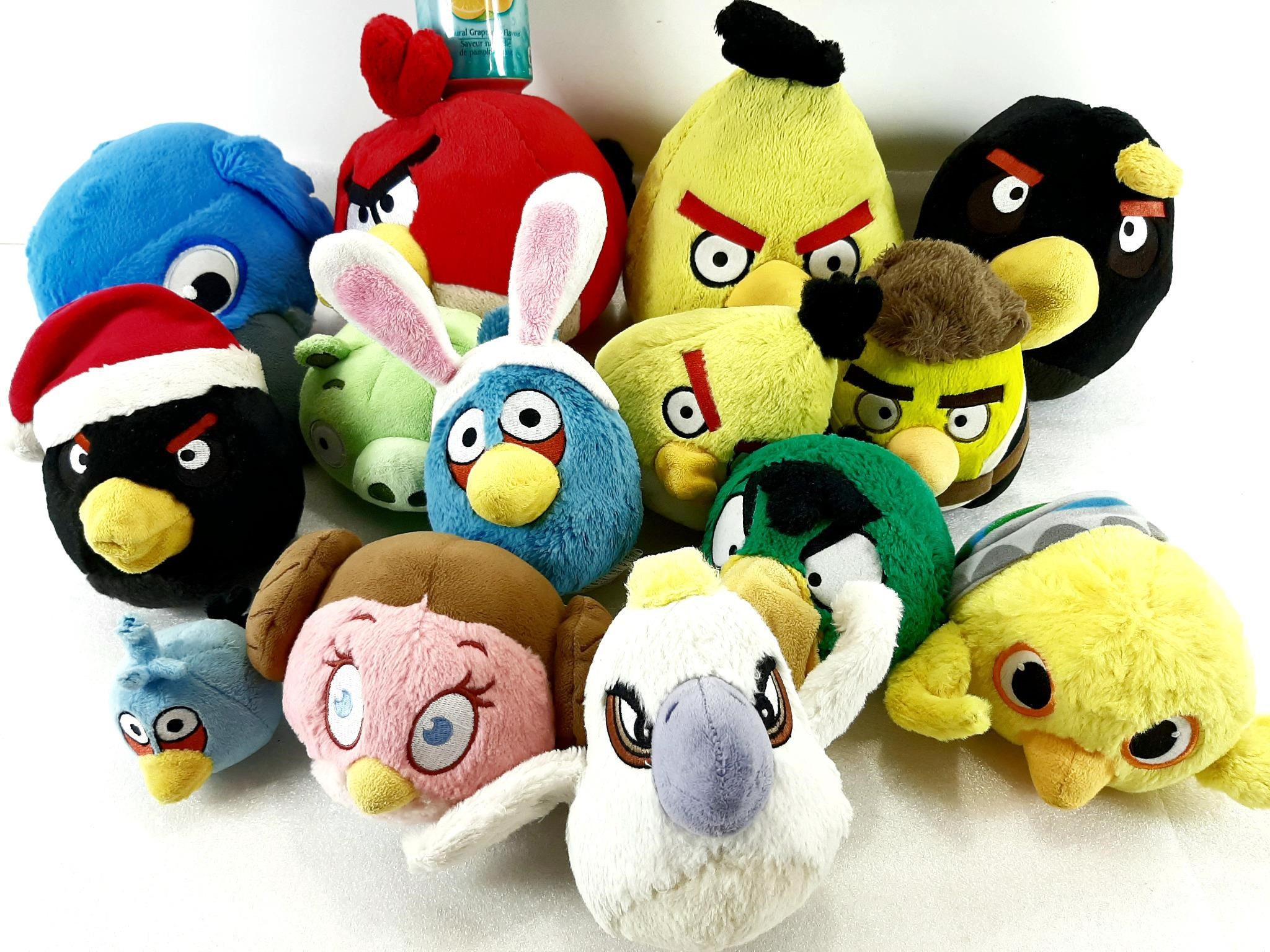 Lot de 15 peluches ANGRY BIRDS