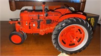 Case SC die-cast Tractor