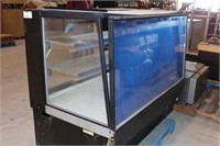 Refrigerated Deli Case