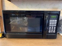 Hamilton Beach Microwave Oven 1000 watts