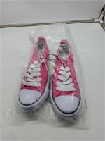 Pink size 7 low tops shoes